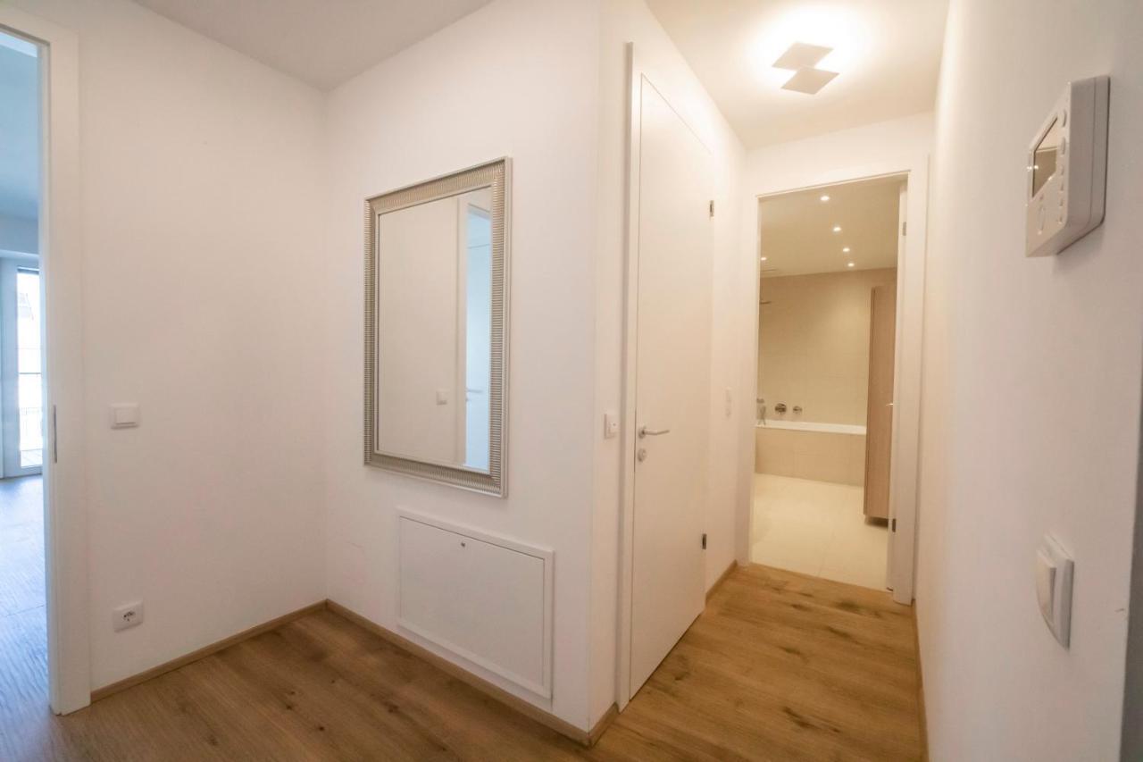 Moderne Trifft Tradition Im Herzen Wiens Exterior photo
